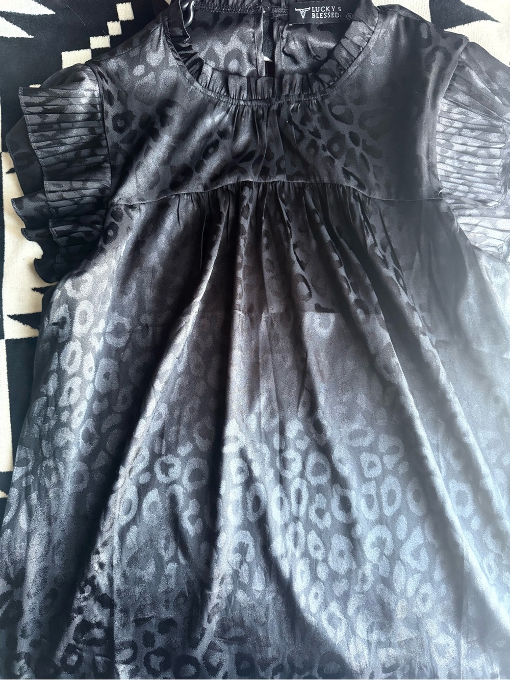 Lucky & Blessed Black Leopard-Print Ruffle Sleeve